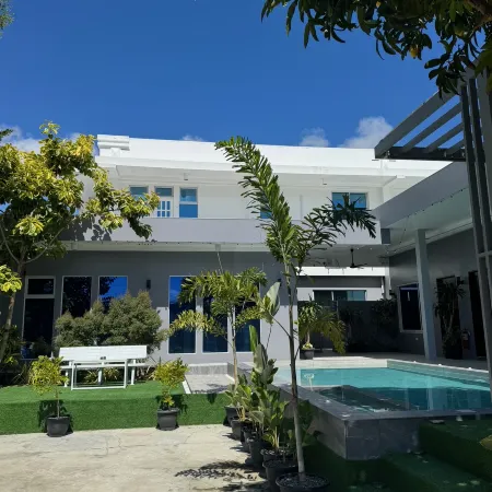 Anavada Suites