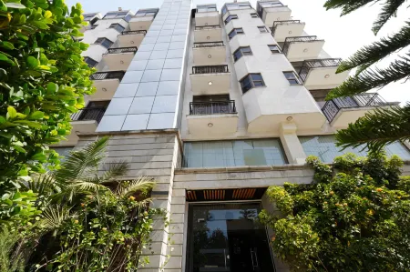 Mazeki Addis Boutique Hotel Отели рядом с достопримечательностью «AU Conference Center»