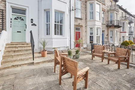 Host & Stay | The Normanby Отели рядом с достопримечательностью «RNLI Lifeboat museum»