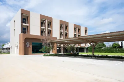 Timber Hotel Hotels in Rai Khing