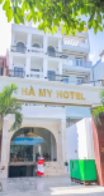 Ha My Hotel Các khách sạn gần FPT Software Hồ Chí Minh