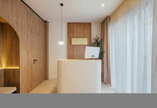 호텔 세티나 카사 데 아길라르