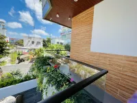 Truc Xanh Hotel & Apartment