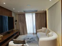 Luxury Apartment in Andheri Near Mumbai Airport