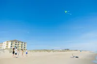 Surf Side Hotel - Beach