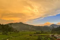 RedDoorz Sinar Mentari Inn Ciwidey Bandung