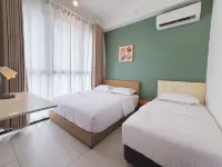 388B SkyNest Penang 2BR City View Pool 6 Pax -  Appartamenti vacanze