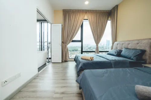Mosaic Sandy Sweet 3BR 8pax w Bathtub Hotels in Plentong