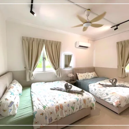Tiara Desaru C202 (5 PAX ONLY) by UcomeStay