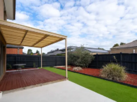 Spacious 4B House in PointCook Hotels in Point Cook
