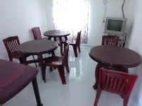 Tropical Suites - Airport Transit Residence