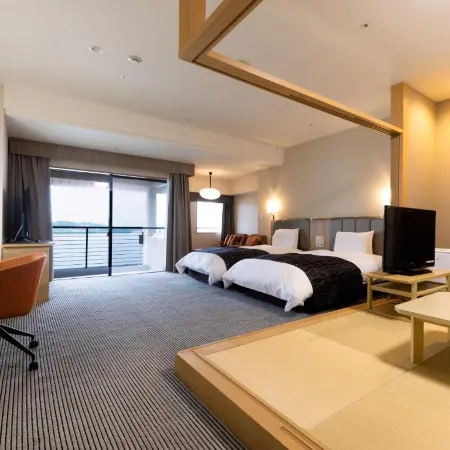 Kaga Katayamazu Onsen Kasuikyo (APA Hotel)