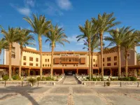 The Makadi Spa Hotel - Couples Only 18 Years Plus Hotels near Grand Waterworld Makadi : Water Slides