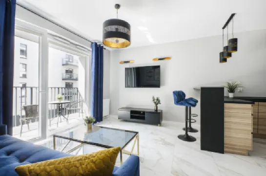 Lumina airy apart near Manufaktura Hotels in 