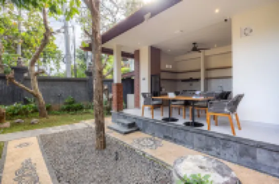 Cove 吉瓦納塔亞 鄰近沙努爾的酒店