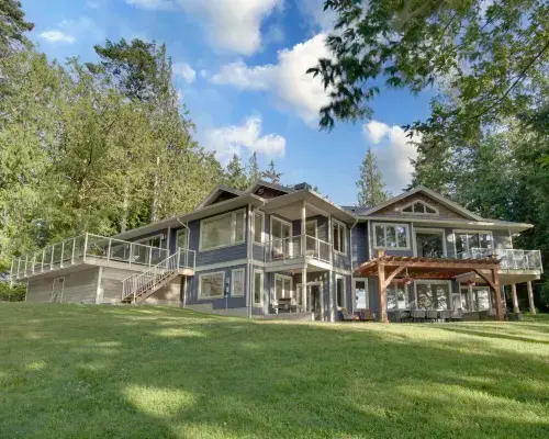 Victoria Island , Sooke Modern Beach Front House With Private Beach,Ocean ,Mountain & City Views Hotels in Sooke
