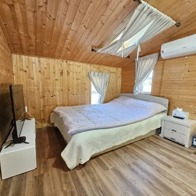 Nova Private house Отели рядом с достопримечательностью «Храм Мунанса»