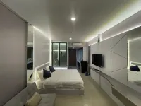 Nagoya Thamrin City apartment horizon Living