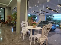 The Sun Hotel Roiet Hotels in Roi Et