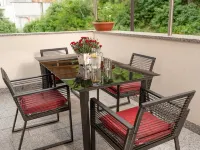 Modern apartment with mountain views Ξενοδοχεία στην πόλη Chiusa