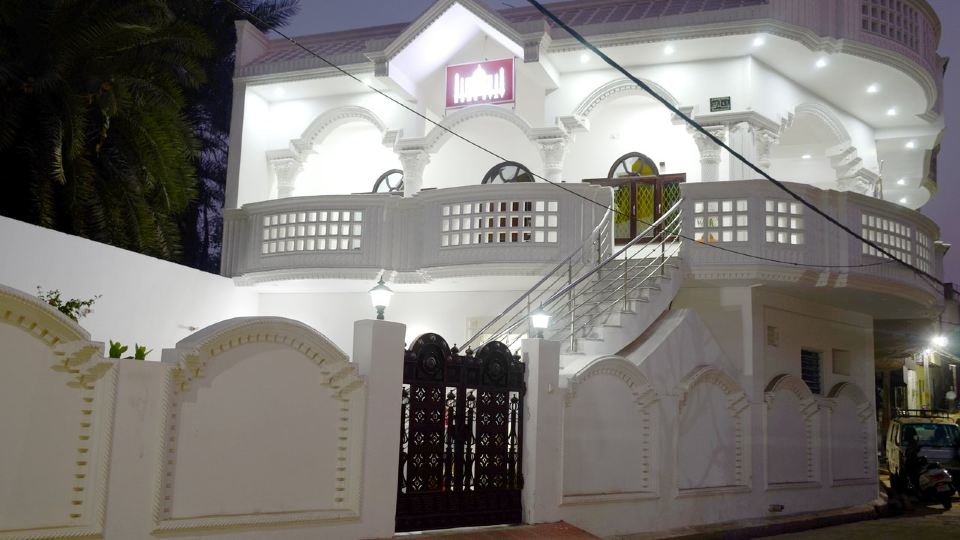 Taj Square A luxurious homestay