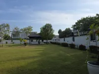 Tranquil Arcadia Homestay by Desaru - Villas