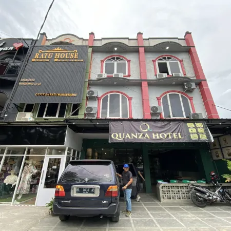Collection O near Masjid Raya Baiturrahman formerly Quanza Hotel