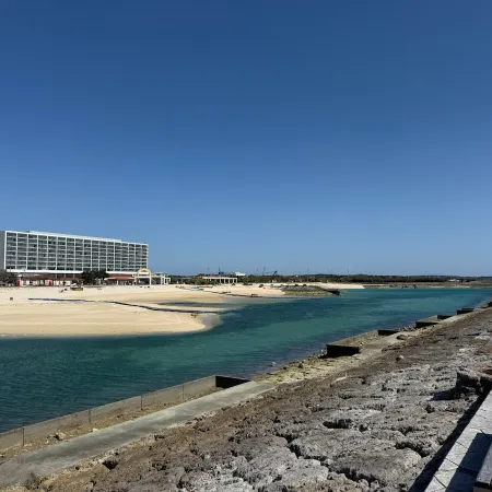 Mimi Palace—A Ryukyu-Modern Hideaway Where You Can Experience Okinawa’s Traditional Culture