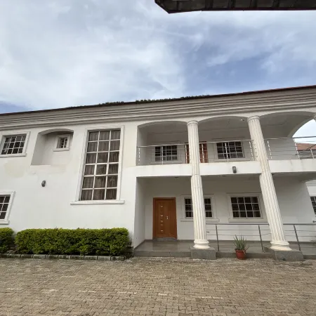 Christabel Hotel and Apartment Jos