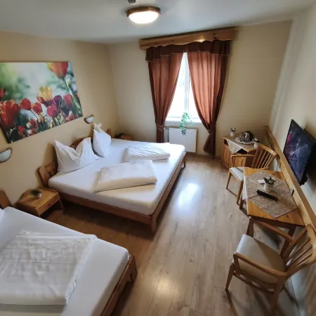 Hotel Karin