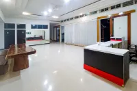 RedDoorz @ RRR Guesthouse Mataram
