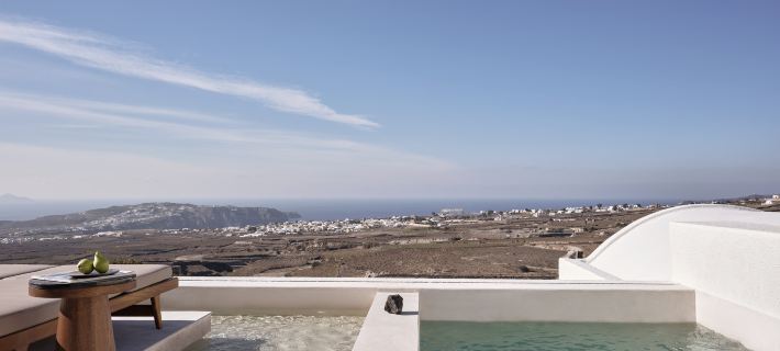Ark Hotels in Thira