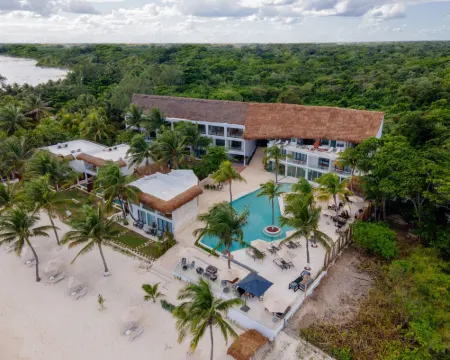 The Fives Hotels海濱 - 點菜全包限成人 索裏達瑞達德酒店