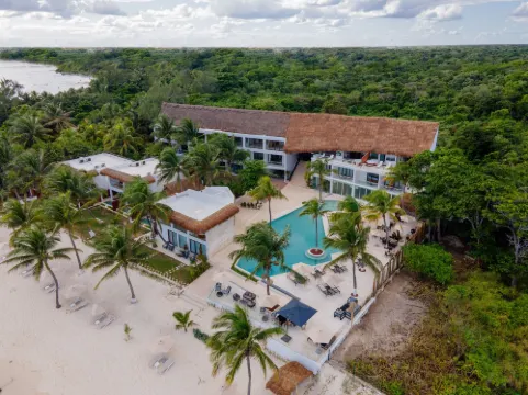 The Beachfront by The Fives Hotels Á la Carte - Adults Only