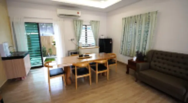 Voon Cottages@Pinjistation | Private Pool | 10pax