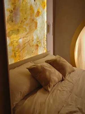 Golden Luxe Condotel, cozy, fast wifi, premium