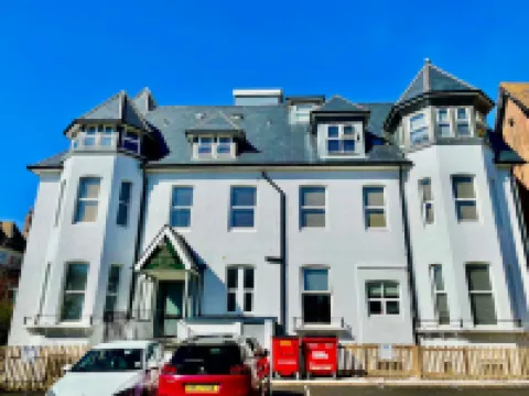 Elegant Seaside Studio Apt w/ Free Gym & Parking