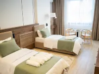SeaStar Boutique Hotel 鄰近阿拉木圖塔的酒店