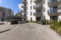 Lumina apartment with patio and parking