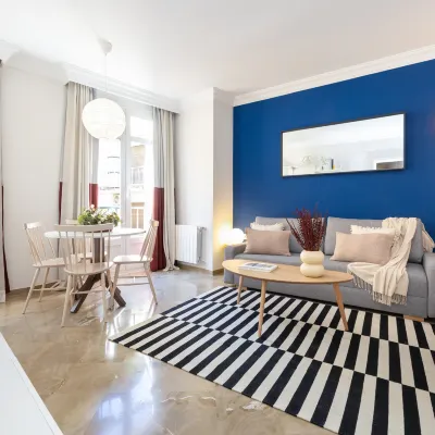 ChezmoiHomes Gran Via 47 โรงแรมใกล้อนุสาวรีย์ลามาดราซา