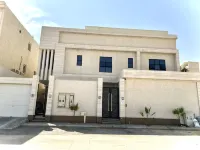 JUNXIANG  Homestay Combat Field VIP Parking 주변 호텔