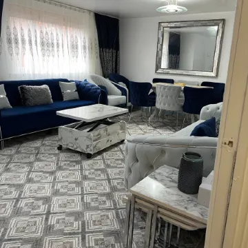 Entire flat by Principality Stadium (5 min walk)