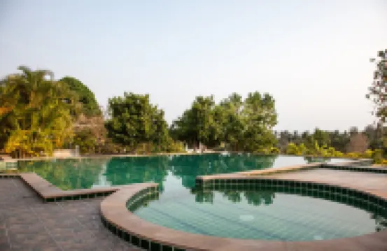 Dream Villa (1-bd house with a swimming pool)