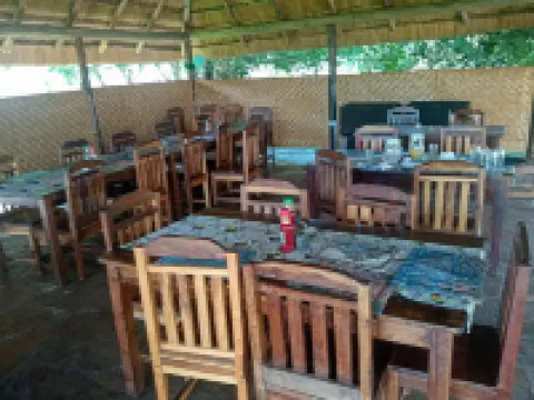 Enjoy camping in our beautiful paradise! Hotels in Siavonga