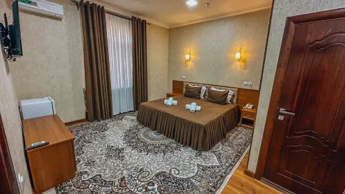 Pakhlavon hotel