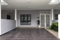 Fifteen Family Malacca - Homestay by C. Homestay Malacca - Villas