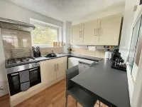 Sapphire; 1BR House, Pet friendly, NR Addenbrookes - 2-Star