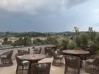 Columbus Urban Resort Hotels near Tuscany Hall
