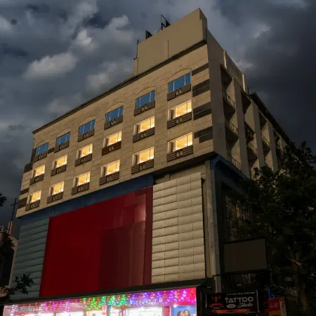 Hotel D Grand