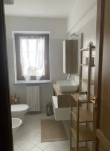 意遊*寵愛｜Serravalle 奧萊中文管家民宿 酒店